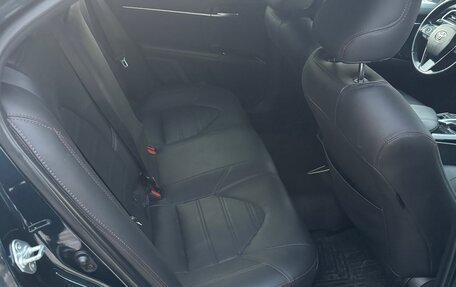 Toyota Camry, 2020 год, 2 750 000 рублей, 9 фотография