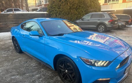 Ford Mustang VI рестайлинг, 2016 год, 2 500 000 рублей, 2 фотография