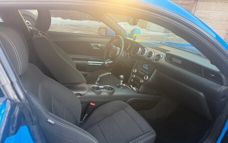 Ford Mustang VI рестайлинг, 2016 год, 2 500 000 рублей, 4 фотография