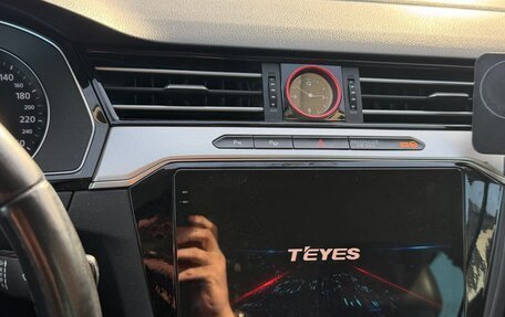 Volkswagen Passat B8 рестайлинг, 2018 год, 1 800 000 рублей, 5 фотография