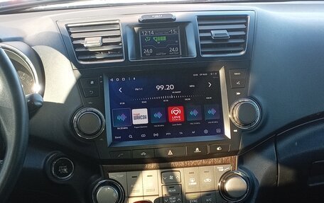 Toyota Highlander III, 2011 год, 1 800 000 рублей, 9 фотография