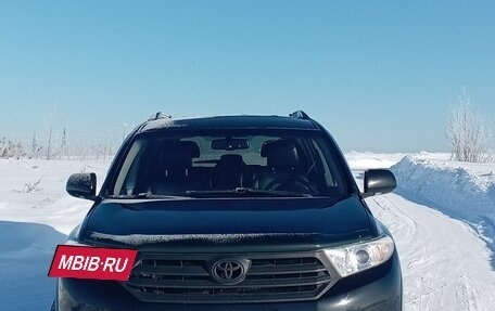 Toyota Highlander III, 2011 год, 1 800 000 рублей, 11 фотография