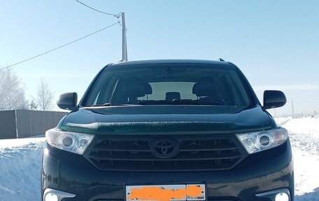 Toyota Highlander III, 2011 год, 1 800 000 рублей, 15 фотография