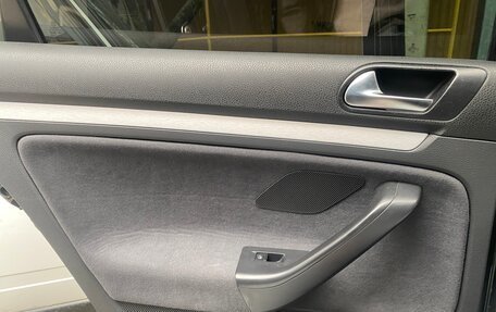 Volkswagen Jetta VI, 2009 год, 650 000 рублей, 10 фотография