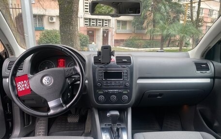 Volkswagen Jetta VI, 2009 год, 650 000 рублей, 9 фотография