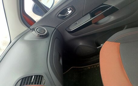 Renault Kaptur I рестайлинг, 2016 год, 1 700 000 рублей, 17 фотография