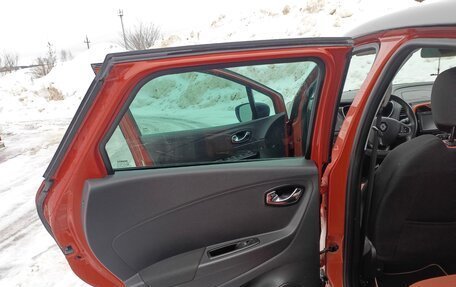 Renault Kaptur I рестайлинг, 2016 год, 1 700 000 рублей, 21 фотография