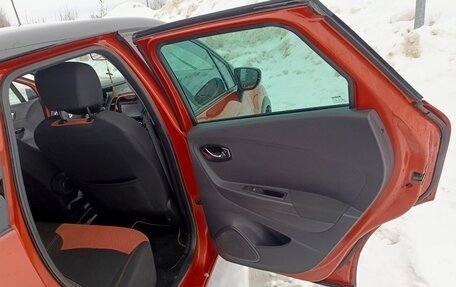 Renault Kaptur I рестайлинг, 2016 год, 1 700 000 рублей, 32 фотография