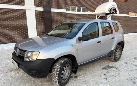 Renault Duster I рестайлинг, 2016 год, 1 000 000 рублей, 2 фотография