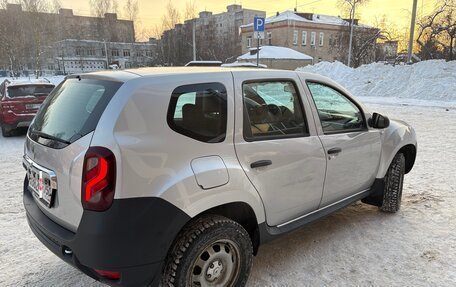 Renault Duster I рестайлинг, 2016 год, 1 000 000 рублей, 6 фотография