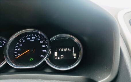 Renault Logan II, 2020 год, 570 000 рублей, 6 фотография