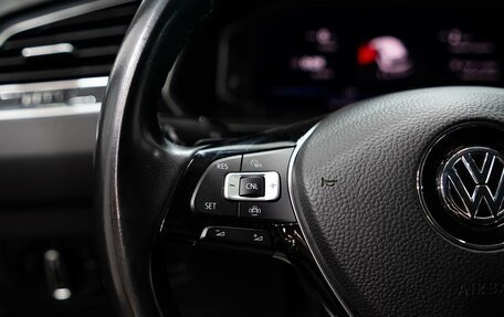 Volkswagen Tiguan II, 2019 год, 3 076 000 рублей, 10 фотография