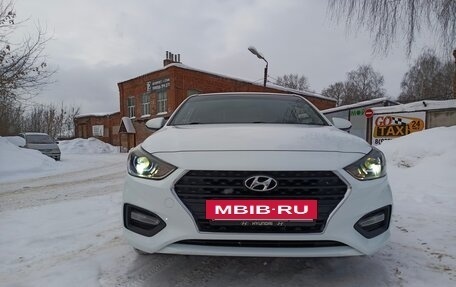 Hyundai Solaris II рестайлинг, 2019 год, 1 150 000 рублей, 3 фотография