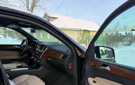 Mercedes-Benz M-Класс, 2012 год, 2 700 000 рублей, 5 фотография