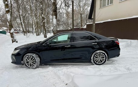 Toyota Camry, 2016 год, 1 900 000 рублей, 2 фотография