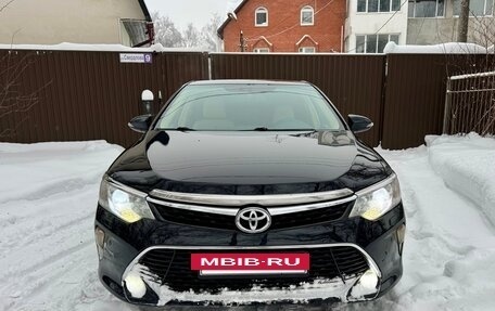 Toyota Camry, 2016 год, 1 900 000 рублей, 7 фотография