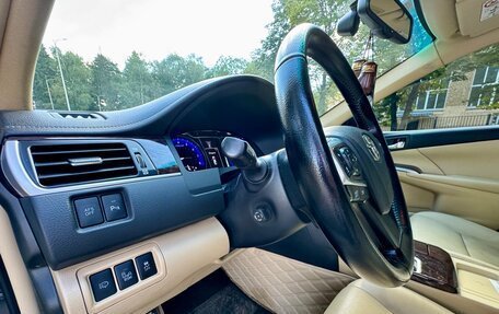 Toyota Camry, 2016 год, 1 900 000 рублей, 17 фотография