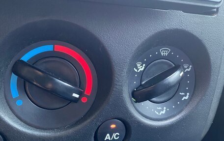 Ford Fiesta, 2005 год, 340 000 рублей, 17 фотография