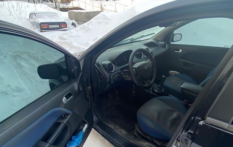 Ford Fiesta, 2005 год, 340 000 рублей, 12 фотография