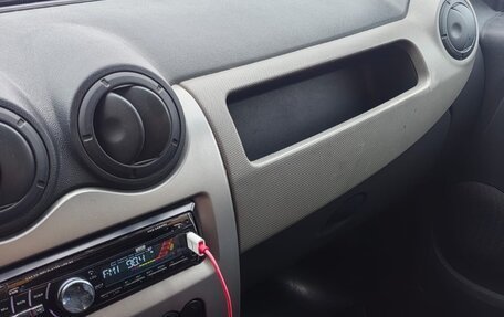 Renault Logan I, 2010 год, 390 000 рублей, 12 фотография