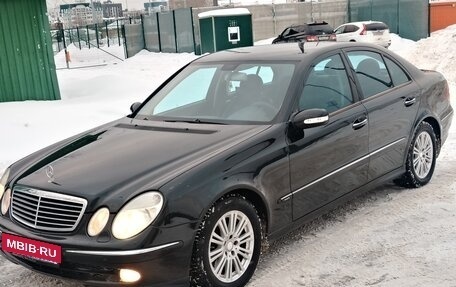 Mercedes-Benz E-Класс, 2004 год, 799 000 рублей, 3 фотография