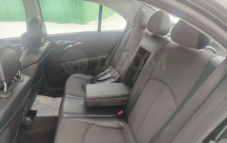 Mercedes-Benz E-Класс, 2004 год, 799 000 рублей, 15 фотография