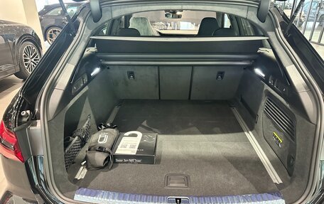 Audi RS 6, 2025 год, 17 050 000 рублей, 7 фотография