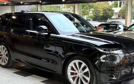 Land Rover Range Rover Sport, 2023 год, 16 160 000 рублей, 5 фотография