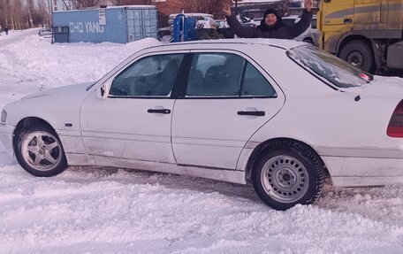 Mercedes-Benz C-Класс, 1998 год, 400 000 рублей, 5 фотография