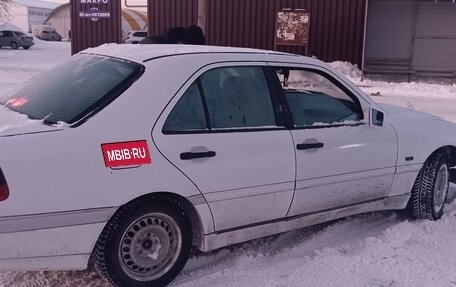 Mercedes-Benz C-Класс, 1998 год, 400 000 рублей, 4 фотография