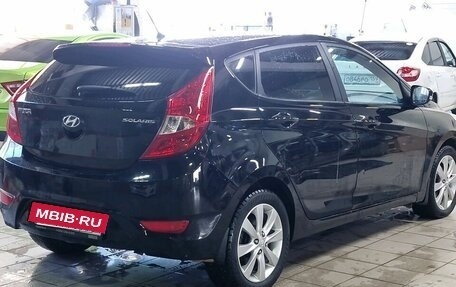 Hyundai Solaris II рестайлинг, 2014 год, 850 000 рублей, 2 фотография