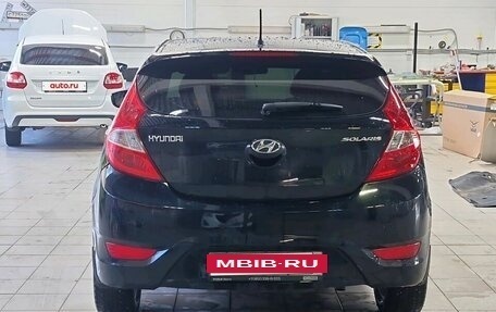 Hyundai Solaris II рестайлинг, 2014 год, 850 000 рублей, 4 фотография