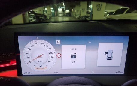 Genesis GV70, 2025 год, 13 990 000 рублей, 17 фотография