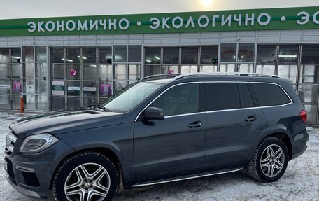 Mercedes-Benz GL-Класс, 2014 год, 3 000 000 рублей, 2 фотография