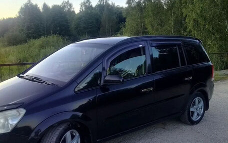 Opel Zafira B, 2008 год, 600 000 рублей, 3 фотография