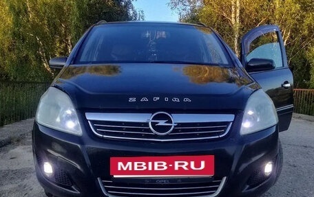 Opel Zafira B, 2008 год, 600 000 рублей, 5 фотография