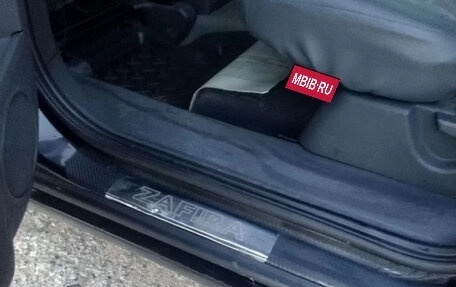 Opel Zafira B, 2008 год, 600 000 рублей, 25 фотография