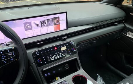 Genesis GV80 I, 2025 год, 16 490 000 рублей, 12 фотография