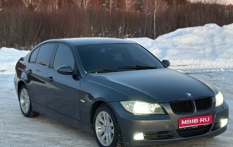 BMW 3 серия, 2005 год, 717 000 рублей, 1 фотография