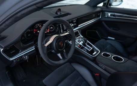 Porsche Panamera II рестайлинг, 2019 год, 11 290 000 рублей, 9 фотография