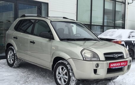 Hyundai Tucson III, 2008 год, 850 000 рублей, 5 фотография