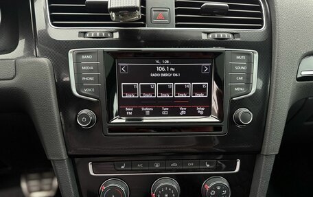 Volkswagen Golf GTI VII, 2015 год, 2 500 000 рублей, 12 фотография