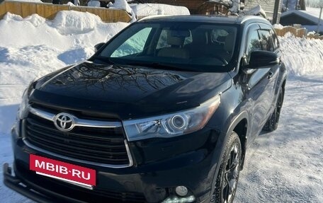 Toyota Highlander III, 2014 год, 2 760 000 рублей, 11 фотография