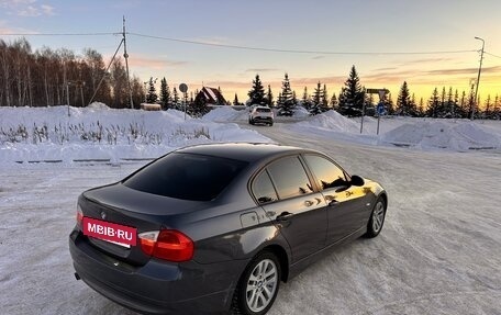 BMW 3 серия, 2005 год, 717 000 рублей, 7 фотография