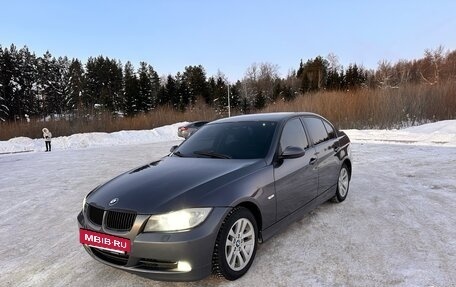 BMW 3 серия, 2005 год, 717 000 рублей, 11 фотография