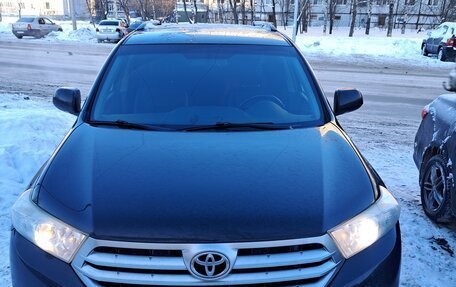 Toyota Highlander III, 2012 год, 1 700 000 рублей, 5 фотография