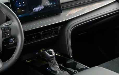 Toyota Camry, 2025 год, 4 498 999 рублей, 15 фотография