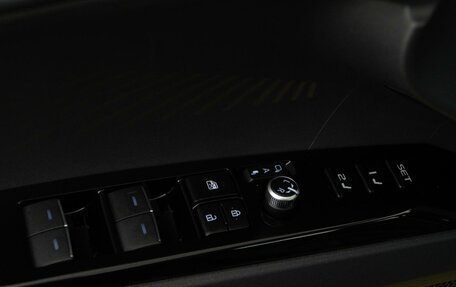 Toyota Camry, 2025 год, 4 498 999 рублей, 19 фотография