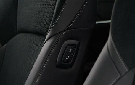 Toyota Camry, 2025 год, 4 498 999 рублей, 17 фотография