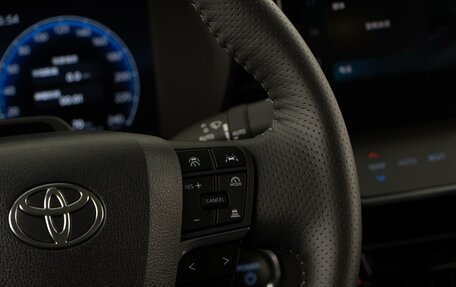 Toyota Camry, 2025 год, 4 498 999 рублей, 14 фотография